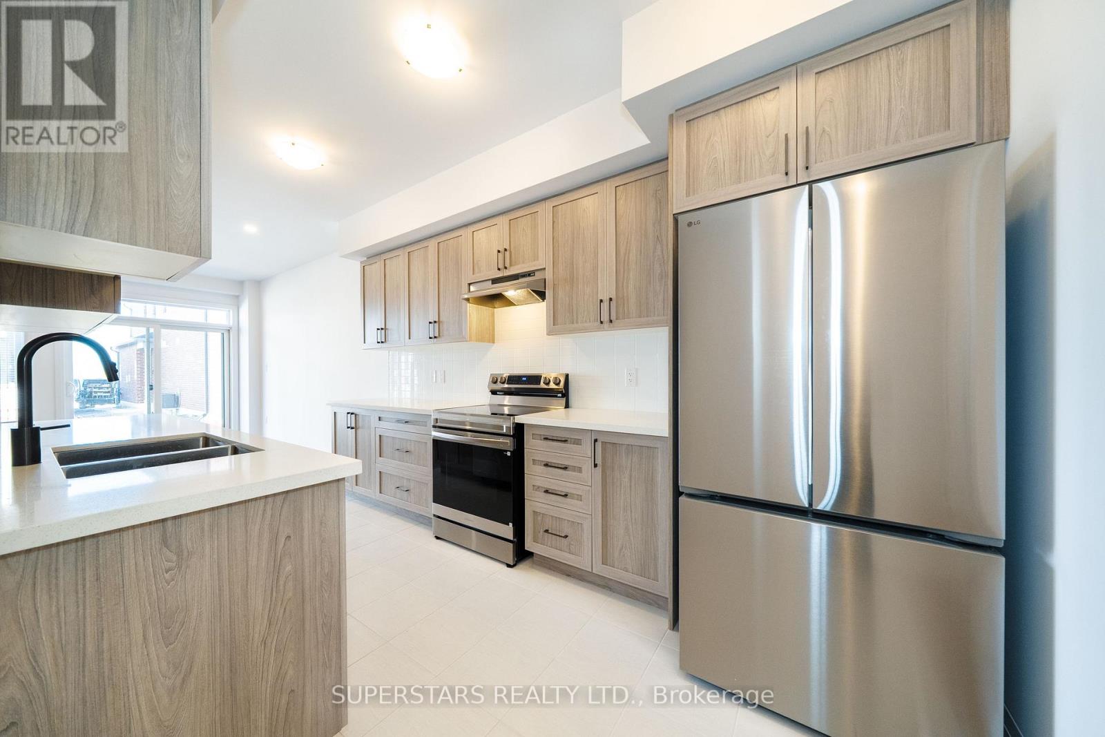 26-1 Ranch Terrace, Barrie, Ontario  L9J 0Y3 - Photo 4 - S13050954