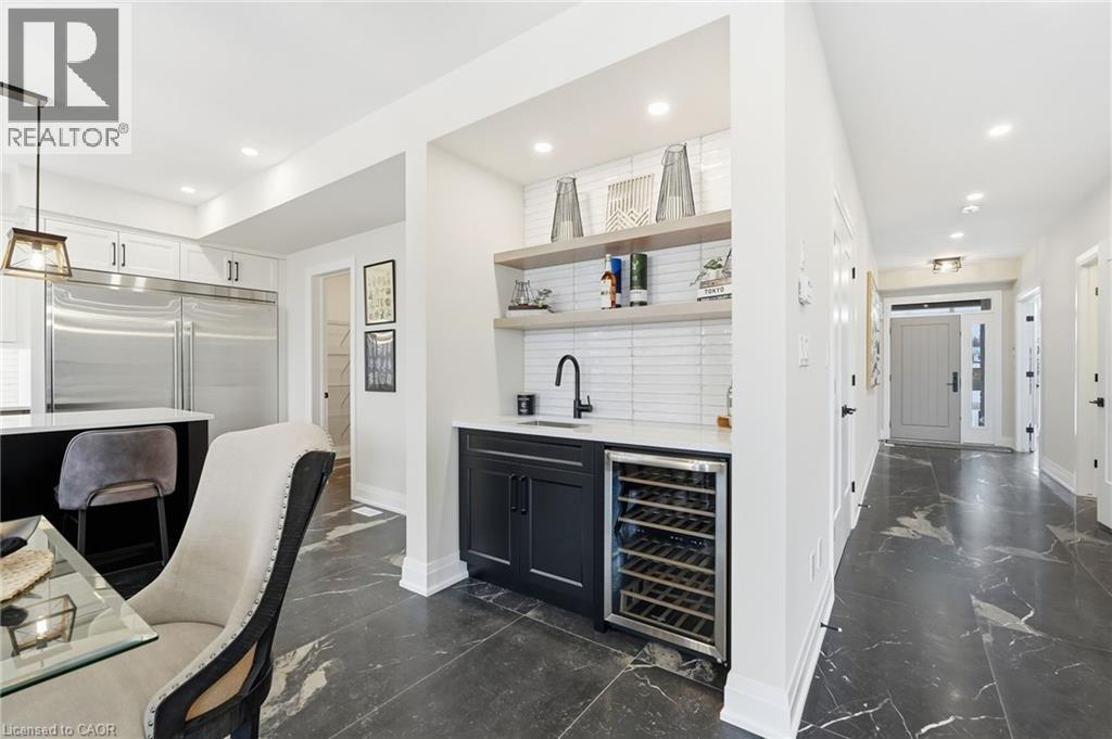 7 Bartlett Avenue, Grimsby, Ontario  L3M 5N7 - Photo 12 - 40807939