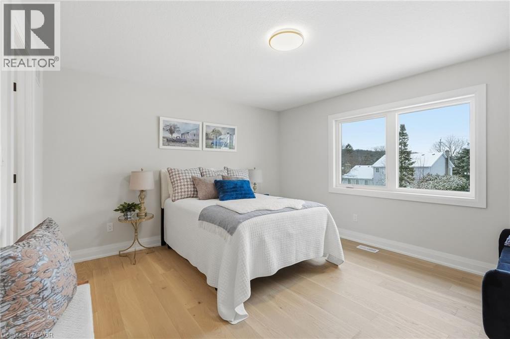 7 Bartlett Avenue, Grimsby, Ontario  L3M 5N7 - Photo 36 - 40807939