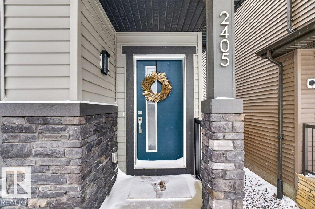 2405 Trumpeter Wy Nw, Edmonton, Alberta  T5S 0R8 - Photo 3 - E4484435