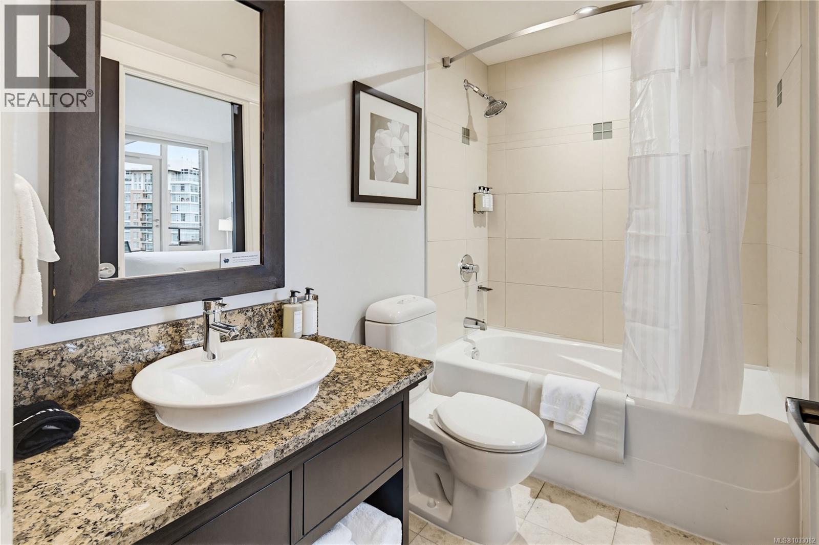 A507 810 Humboldt St, Victoria, British Columbia  V8V 5B1 - Photo 8 - 1033082