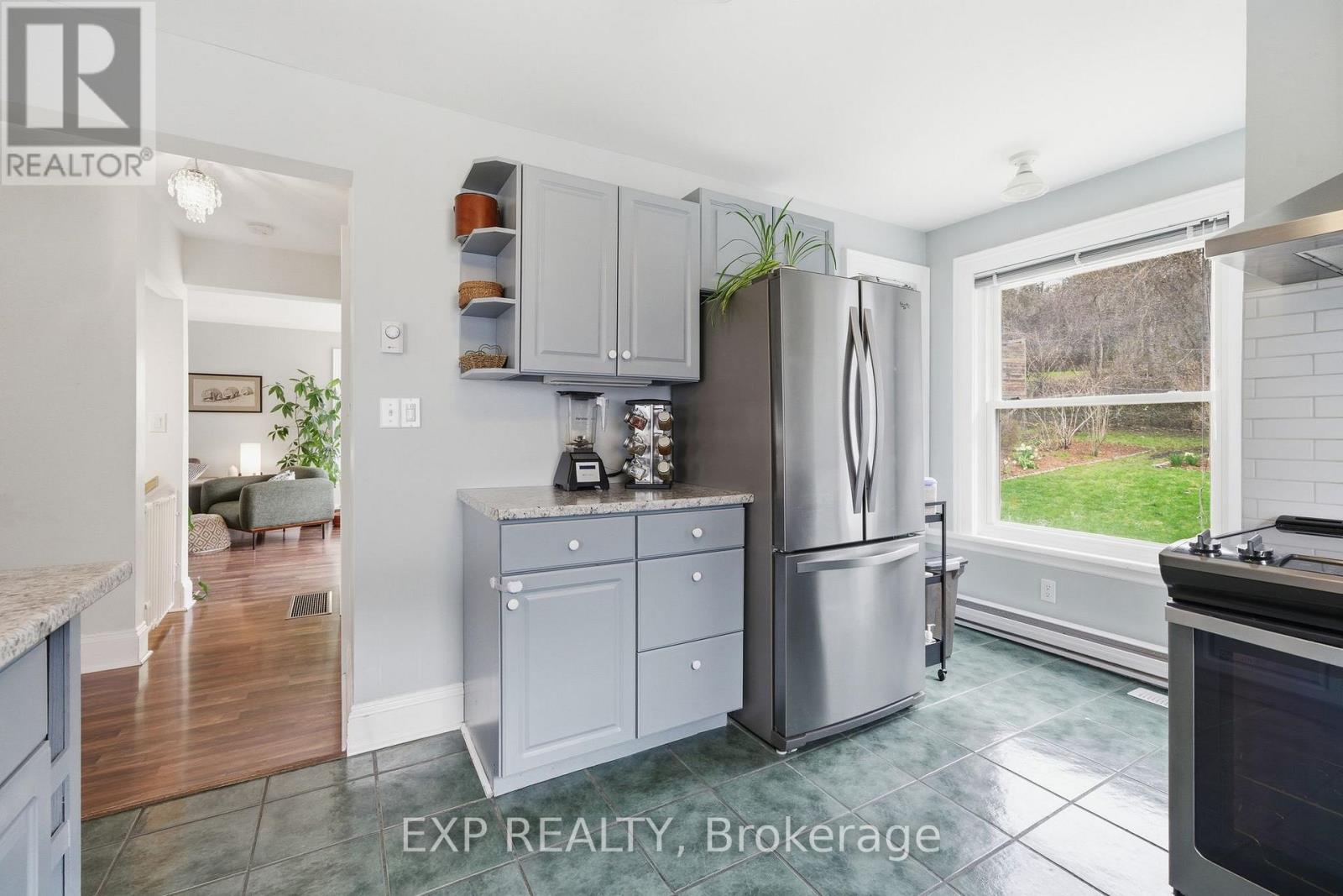 17 Cumberland Street, Prince Edward County, Ontario  K0K 2T0 - Photo 12 - X13051012