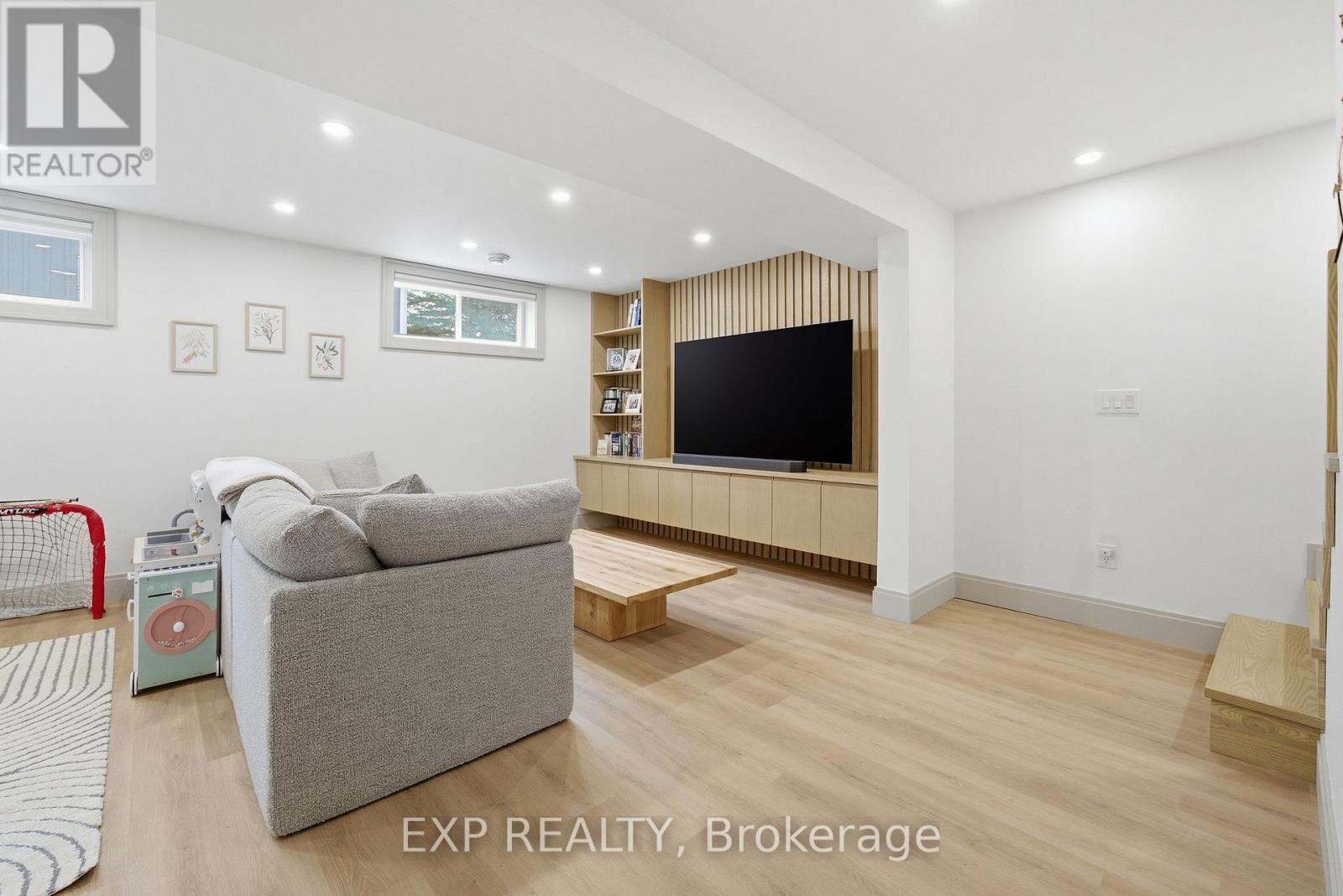 17 Cumberland Street, Prince Edward County, Ontario  K0K 2T0 - Photo 36 - X13051012