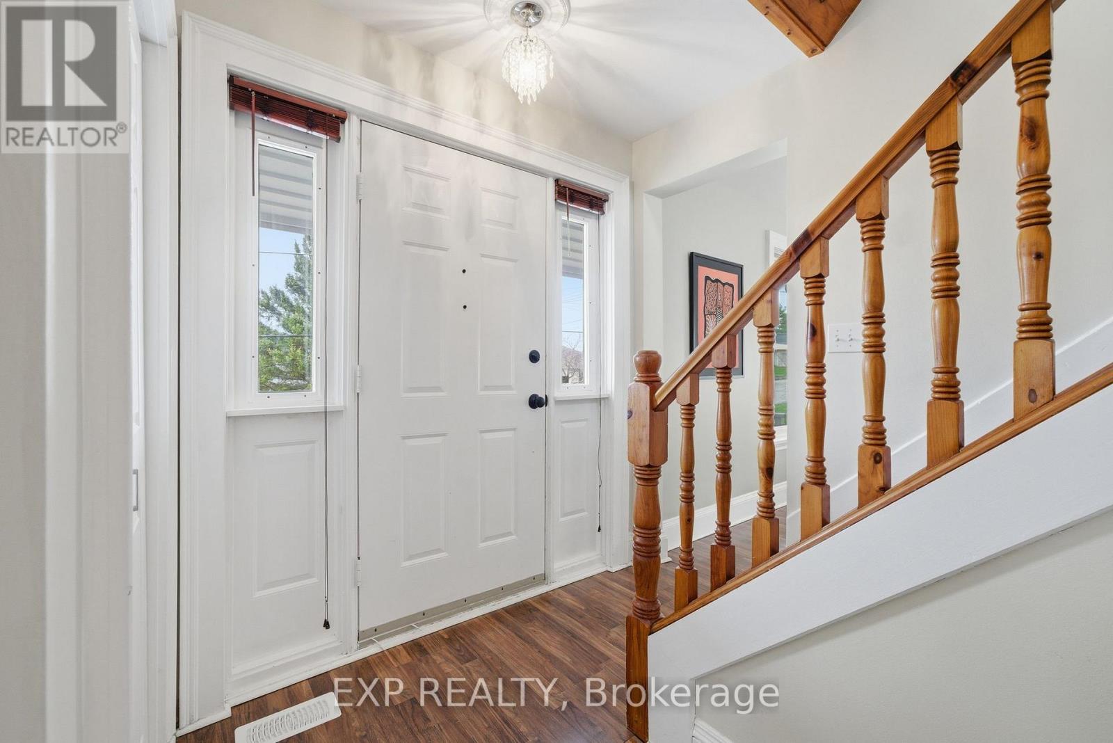 17 Cumberland Street, Prince Edward County, Ontario  K0K 2T0 - Photo 4 - X13051012