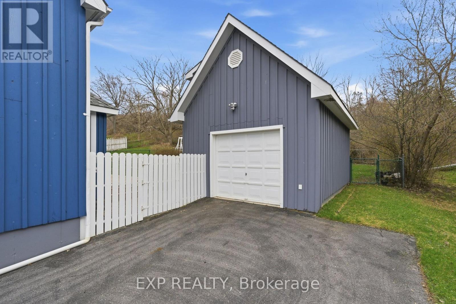 17 Cumberland Street, Prince Edward County, Ontario  K0K 2T0 - Photo 46 - X13051012