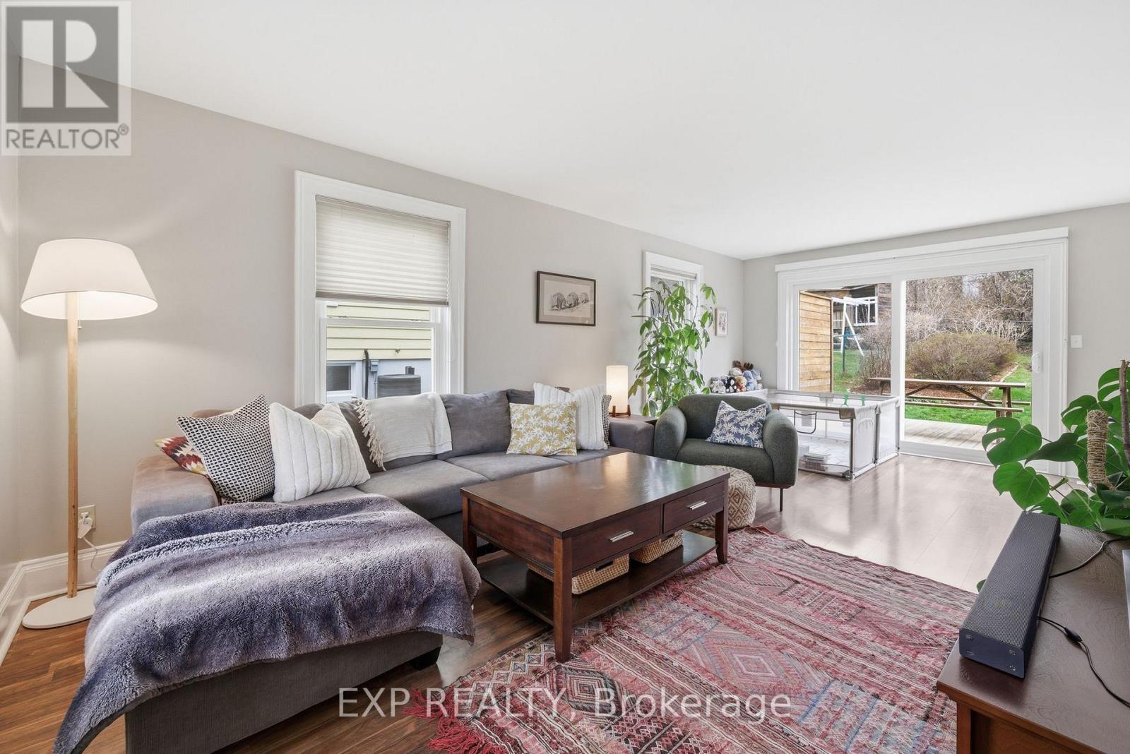 17 Cumberland Street, Prince Edward County, Ontario  K0K 2T0 - Photo 7 - X13051012