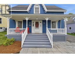 17 CUMBERLAND STREET, Prince Edward County, Ontario