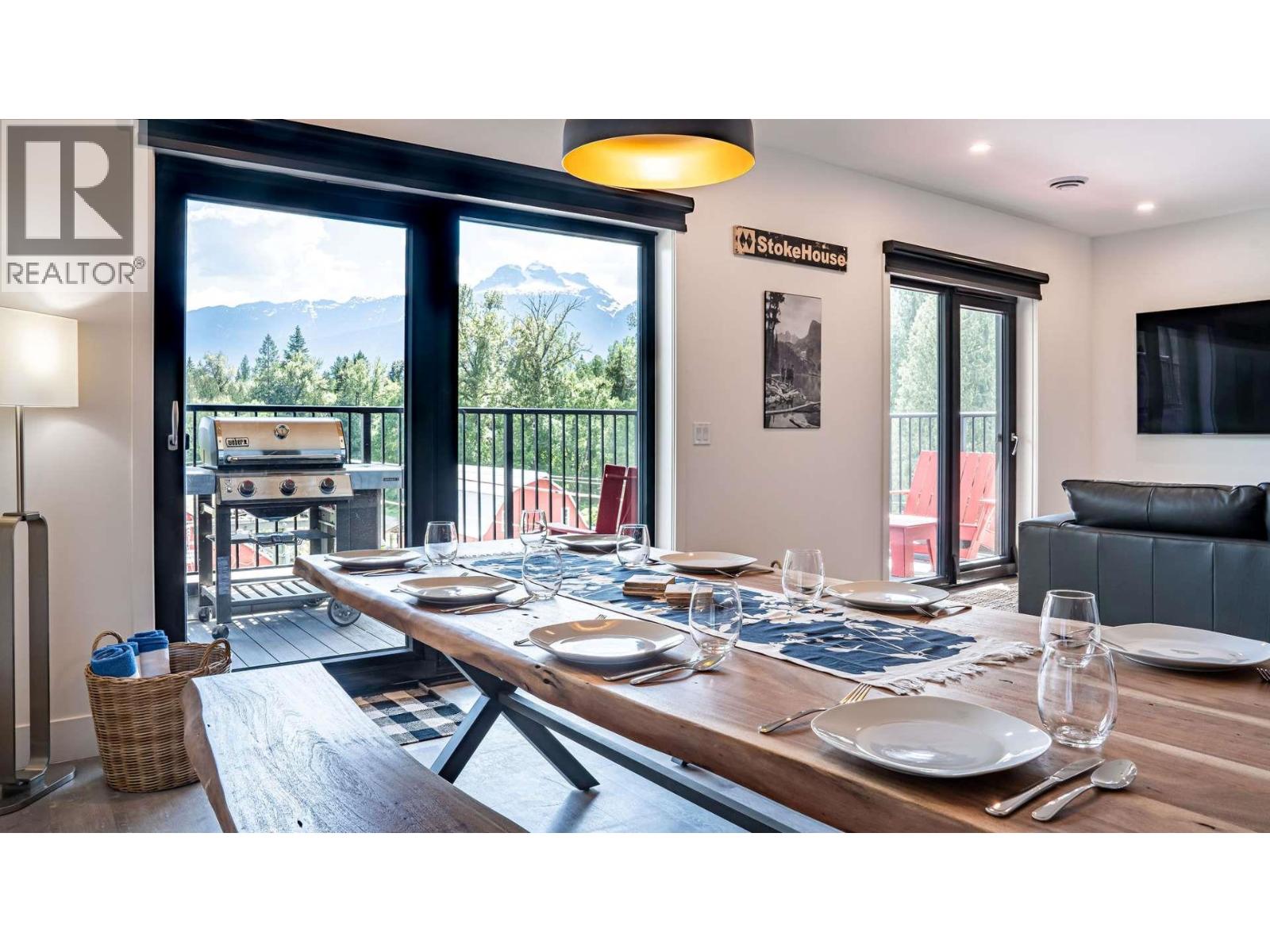 1701 Coursier Avenue Unit# 2411, Revelstoke, British Columbia  V0E 2S3 - Photo 2 - 10385085