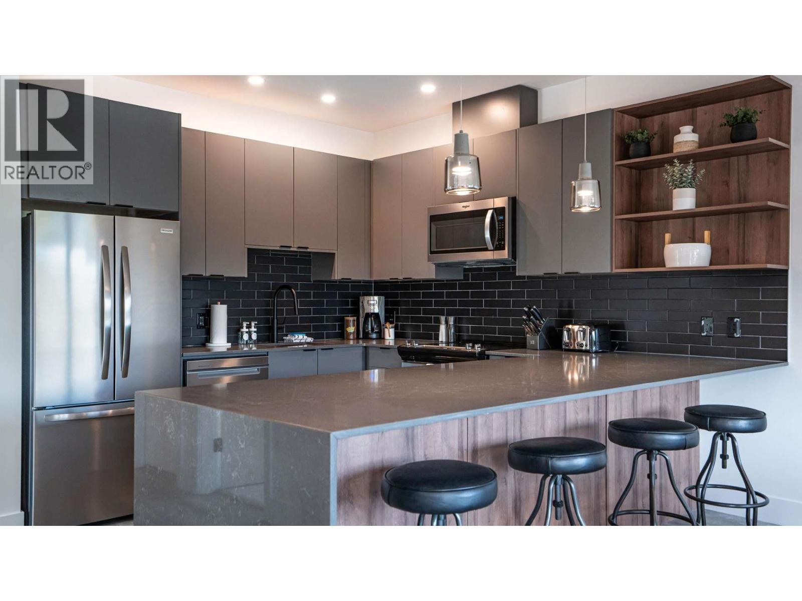 1701 Coursier Avenue Unit# 2411, Revelstoke, British Columbia  V0E 2S3 - Photo 7 - 10385085