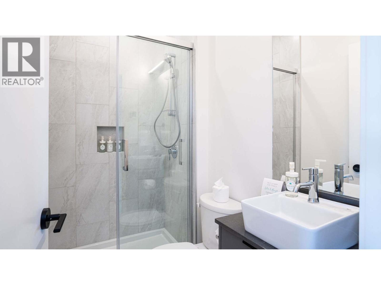 1701 Coursier Avenue Unit# 2411, Revelstoke, British Columbia  V0E 2S3 - Photo 16 - 10385085