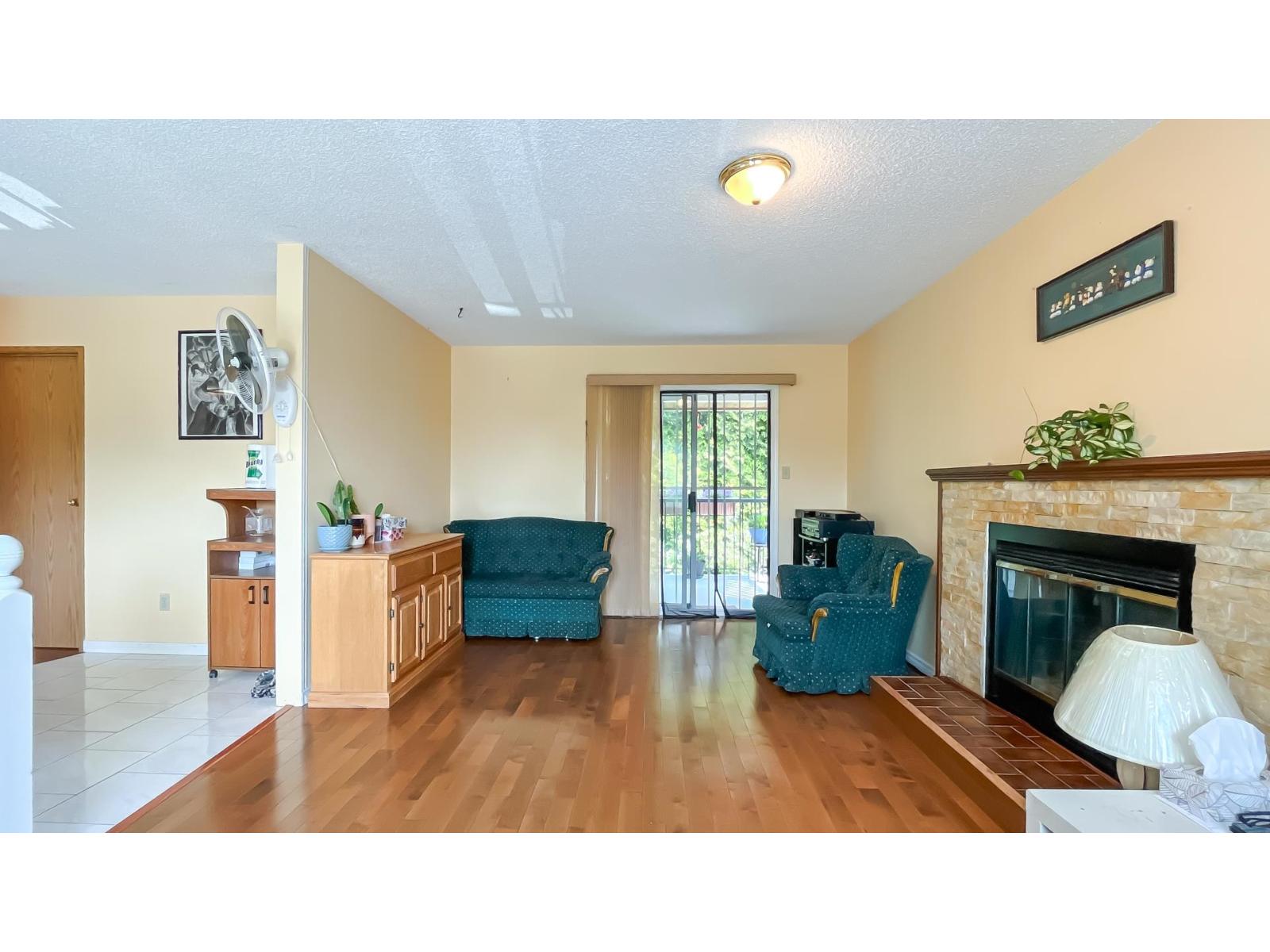 9392 139 Street, Surrey, British Columbia  V3V 7K9 - Photo 9 - R3116181