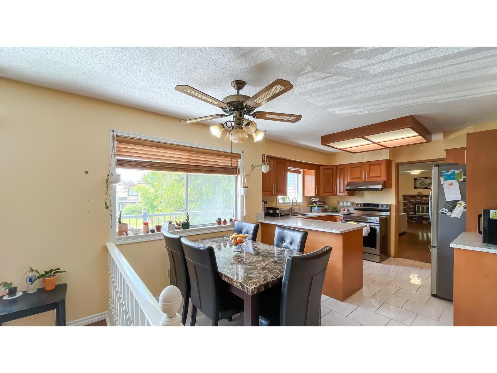 9392 139 Street, Surrey, British Columbia  V3V 7K9 - Photo 13 - R3116181