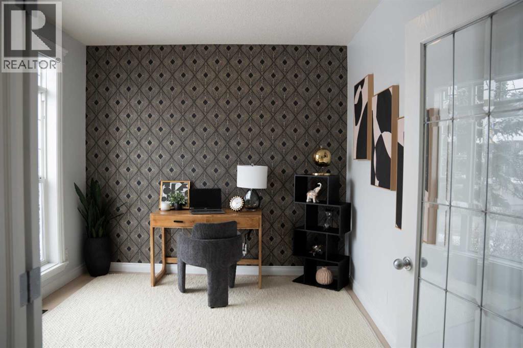 3 Strathridge Bay Sw, Calgary, Alberta  T3H 4S1 - Photo 31 - A2303312