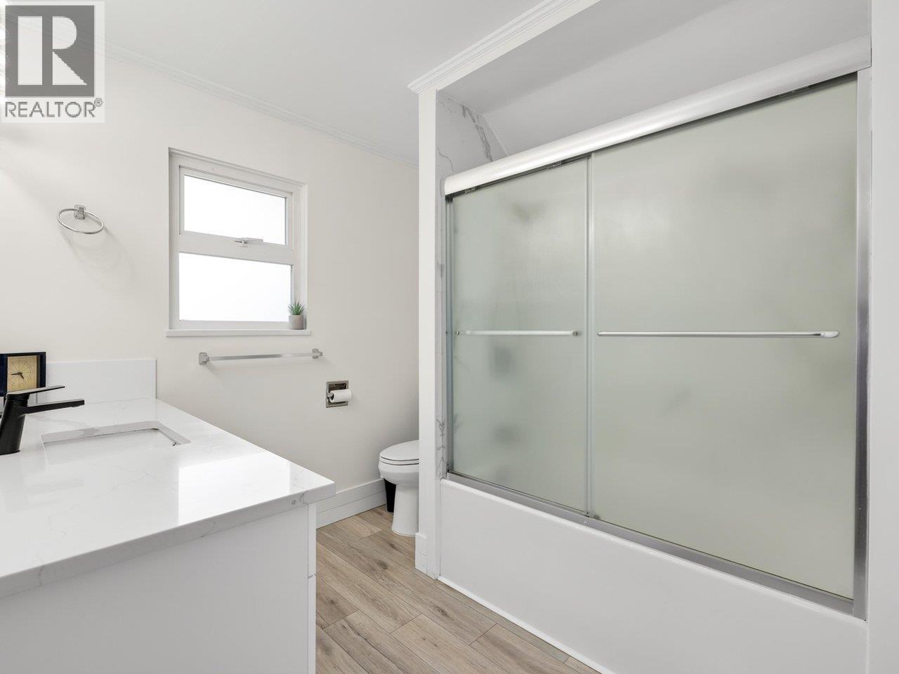 5153 Cliff Drive, Tsawwassen, British Columbia  V4M 2C4 - Photo 16 - R3115547