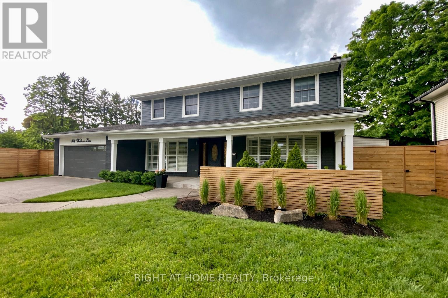 204 WALKERS LINE, Burlington, Ontario