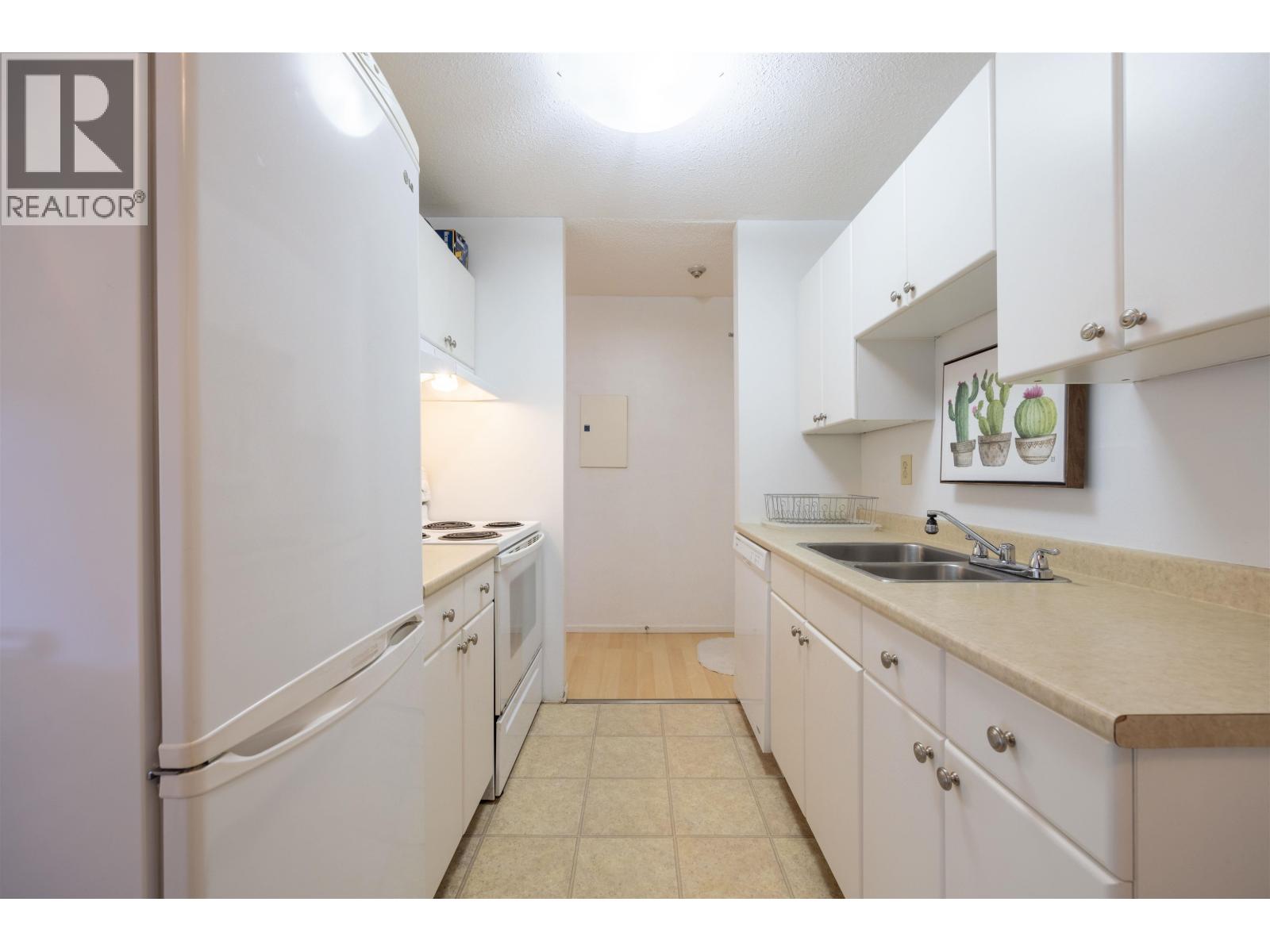 203 1195 Pipeline Road, Coquitlam, British Columbia  V3B 6J5 - Photo 12 - R3116396