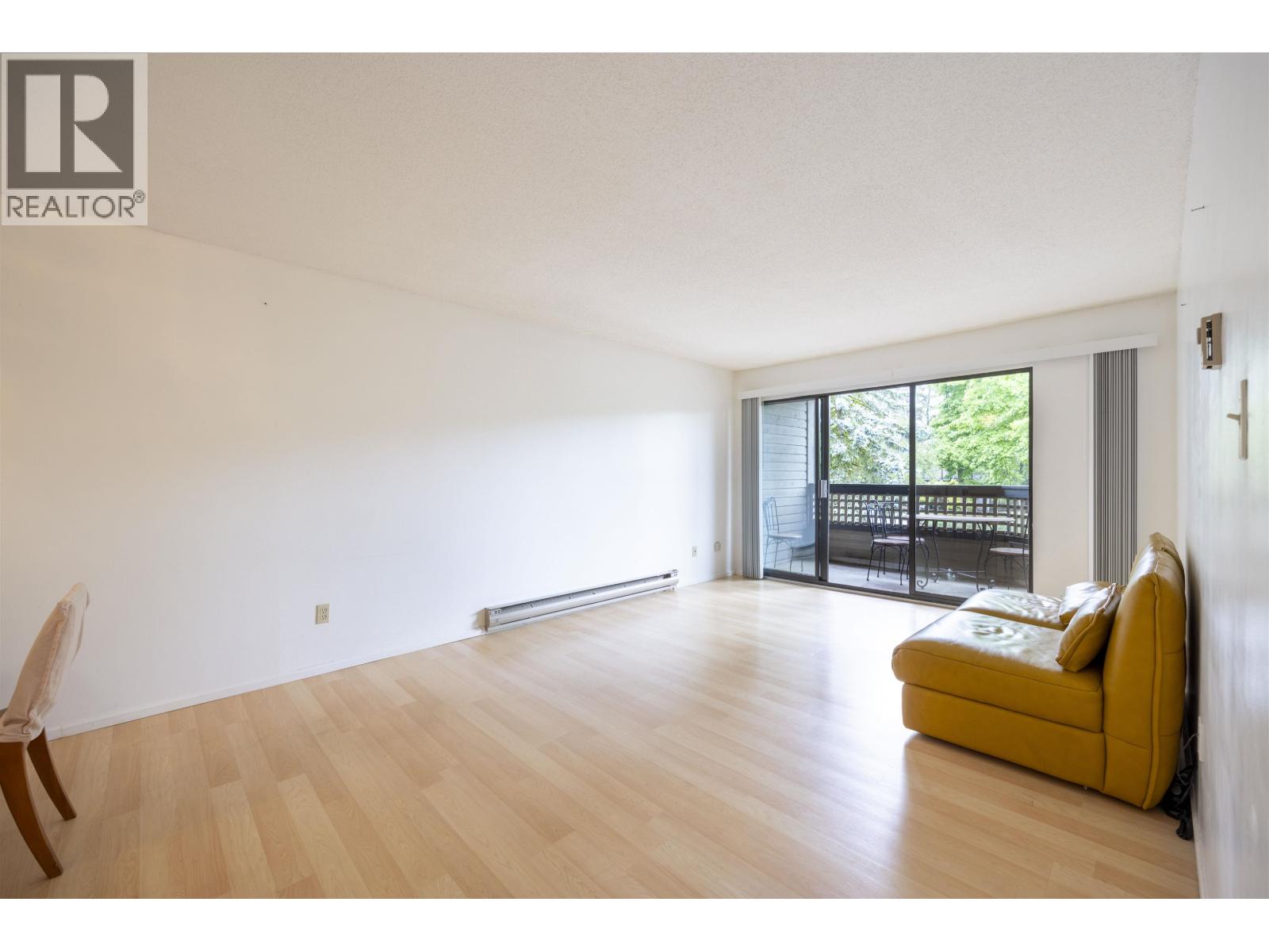 203 1195 Pipeline Road, Coquitlam, British Columbia  V3B 6J5 - Photo 6 - R3116396