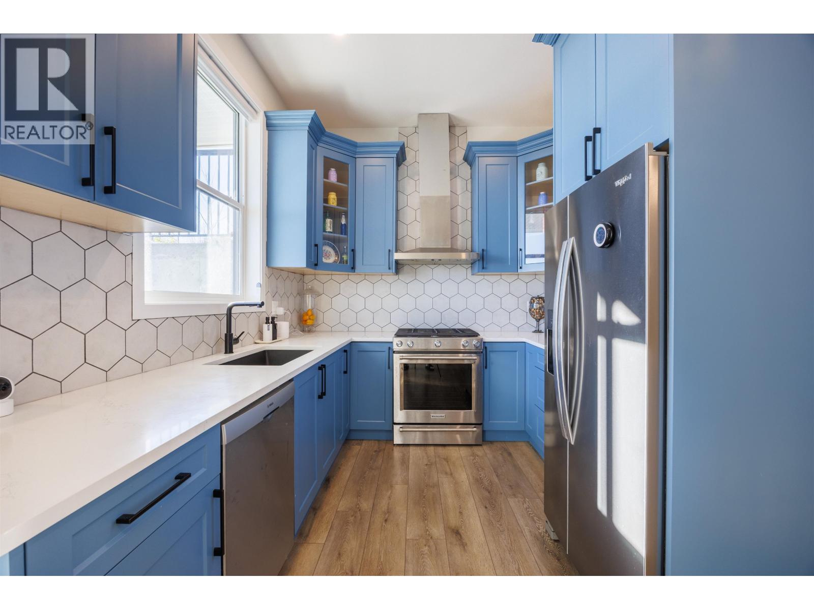 3566 Harper Road, Coquitlam, British Columbia  V3E 0M3 - Photo 30 - R3112208