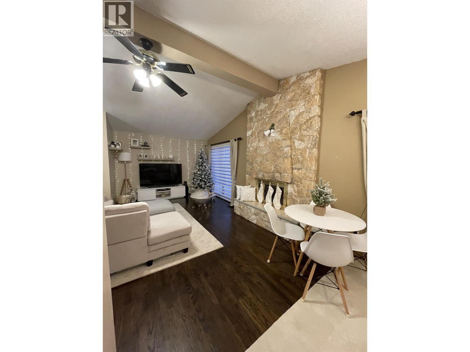 5100 Fulwell Street, Burnaby, British Columbia  V5G 1P2 - Photo 9 - R3114426