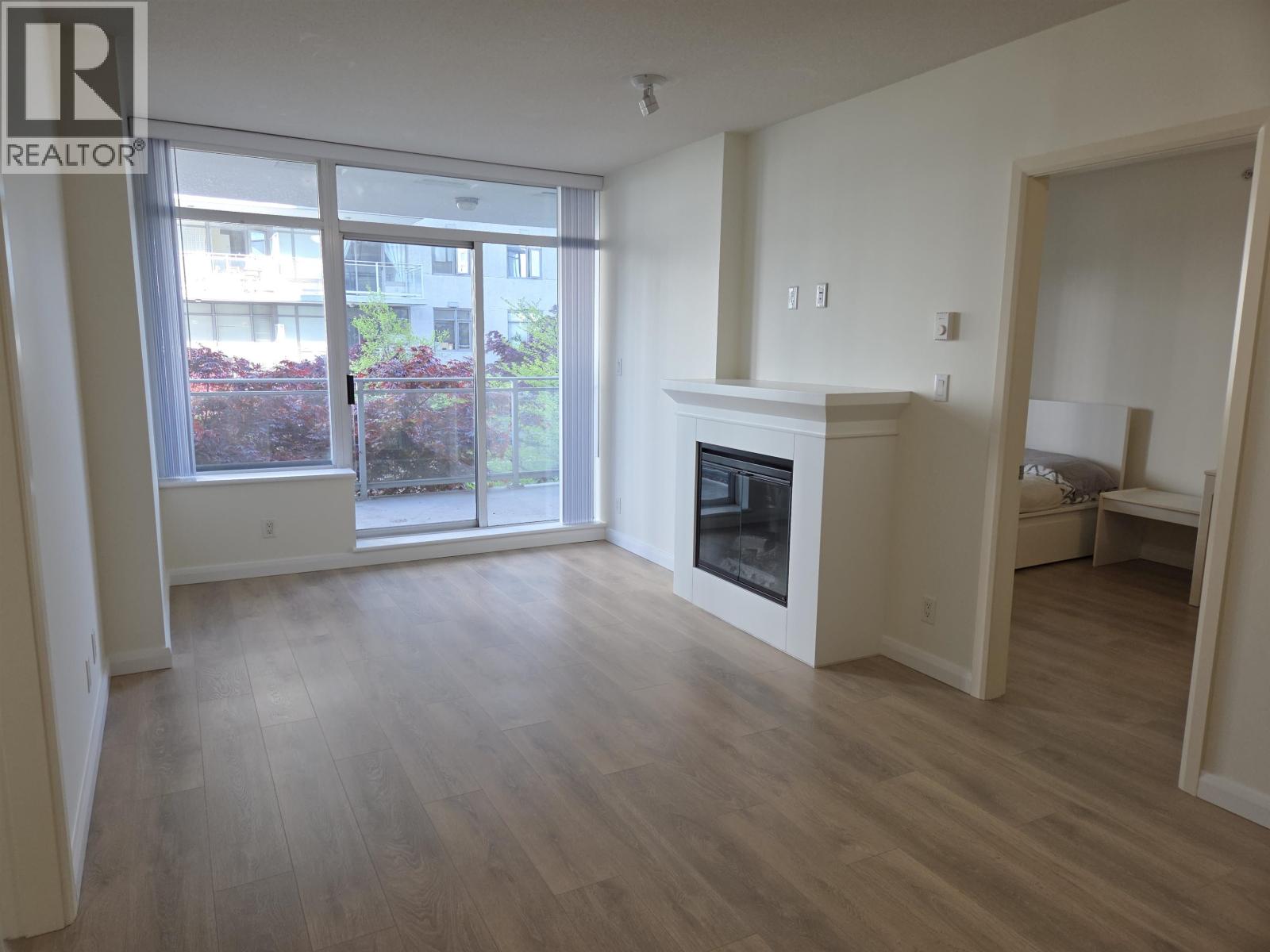 1005 898 Carnarvon Street, New Westminster, British Columbia  V3M 0C3 - Photo 3 - R3108849