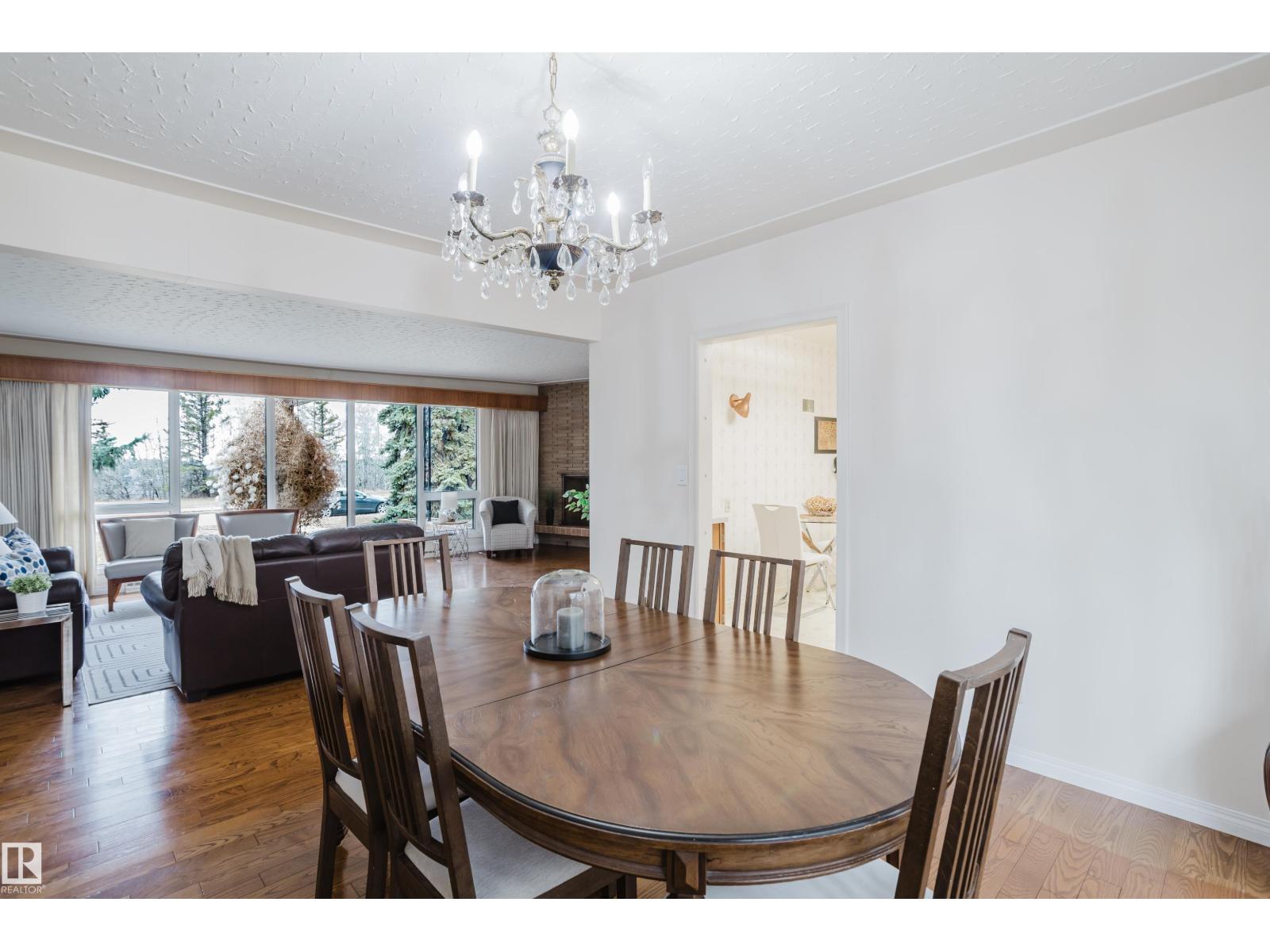 7907 Saskatchewan Dr Nw, Edmonton, Alberta  T6G 2L3 - Photo 12 - E4484436