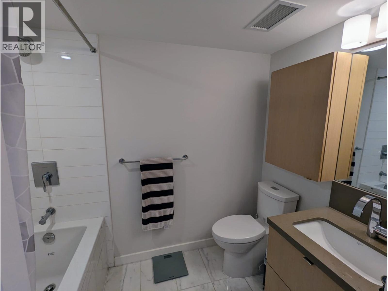 2004 8189 Cambie Street, Vancouver, British Columbia  V6P 0G6 - Photo 10 - R3116262