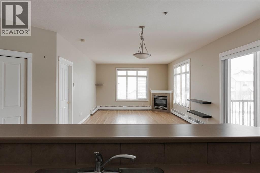 204, 100 Denholm Gate, Fort Mcmurray, Alberta  T9H 0B2 - Photo 12 - A2305579