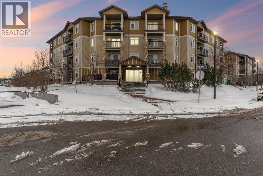 204, 100 Denholm Gate, Fort McMurray, Alberta