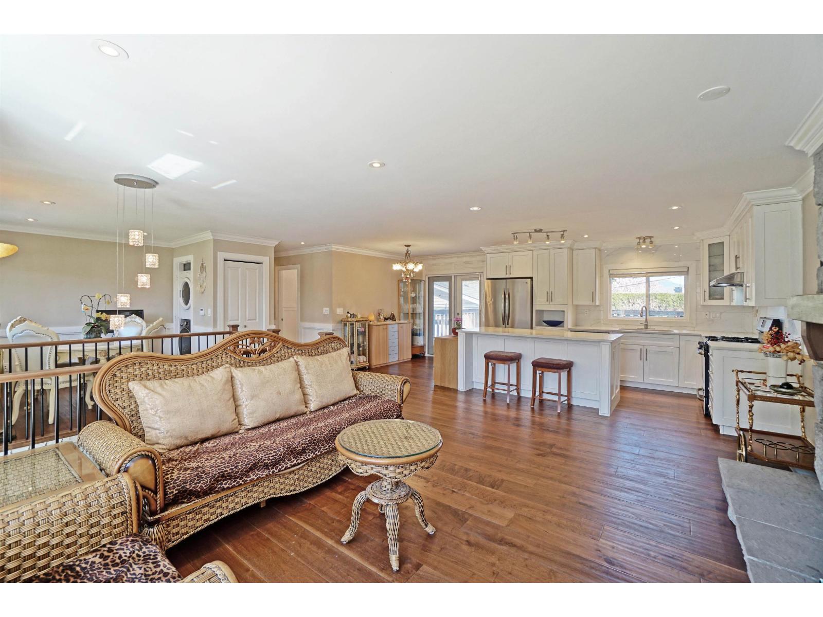 15125 Canary Drive, Surrey, British Columbia  V3R 4V4 - Photo 7 - R3116368