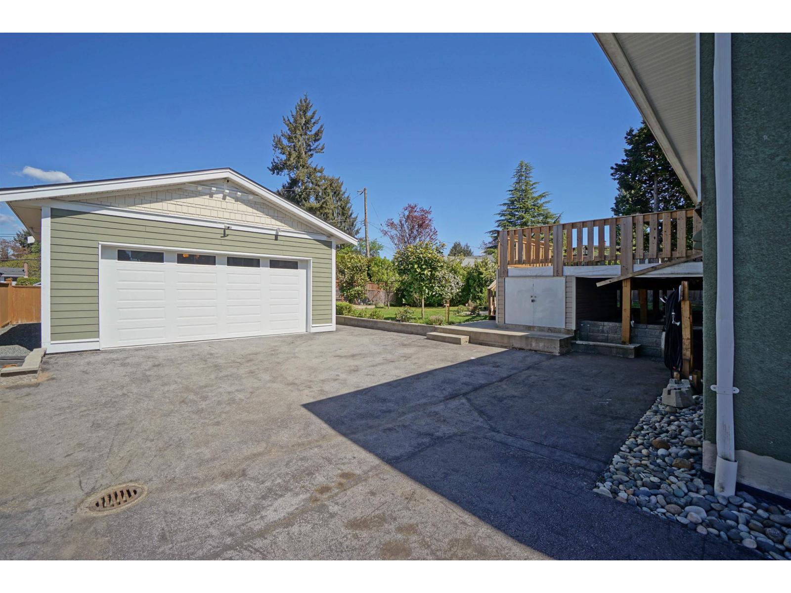 15125 Canary Drive, Surrey, British Columbia  V3R 4V4 - Photo 27 - R3116368