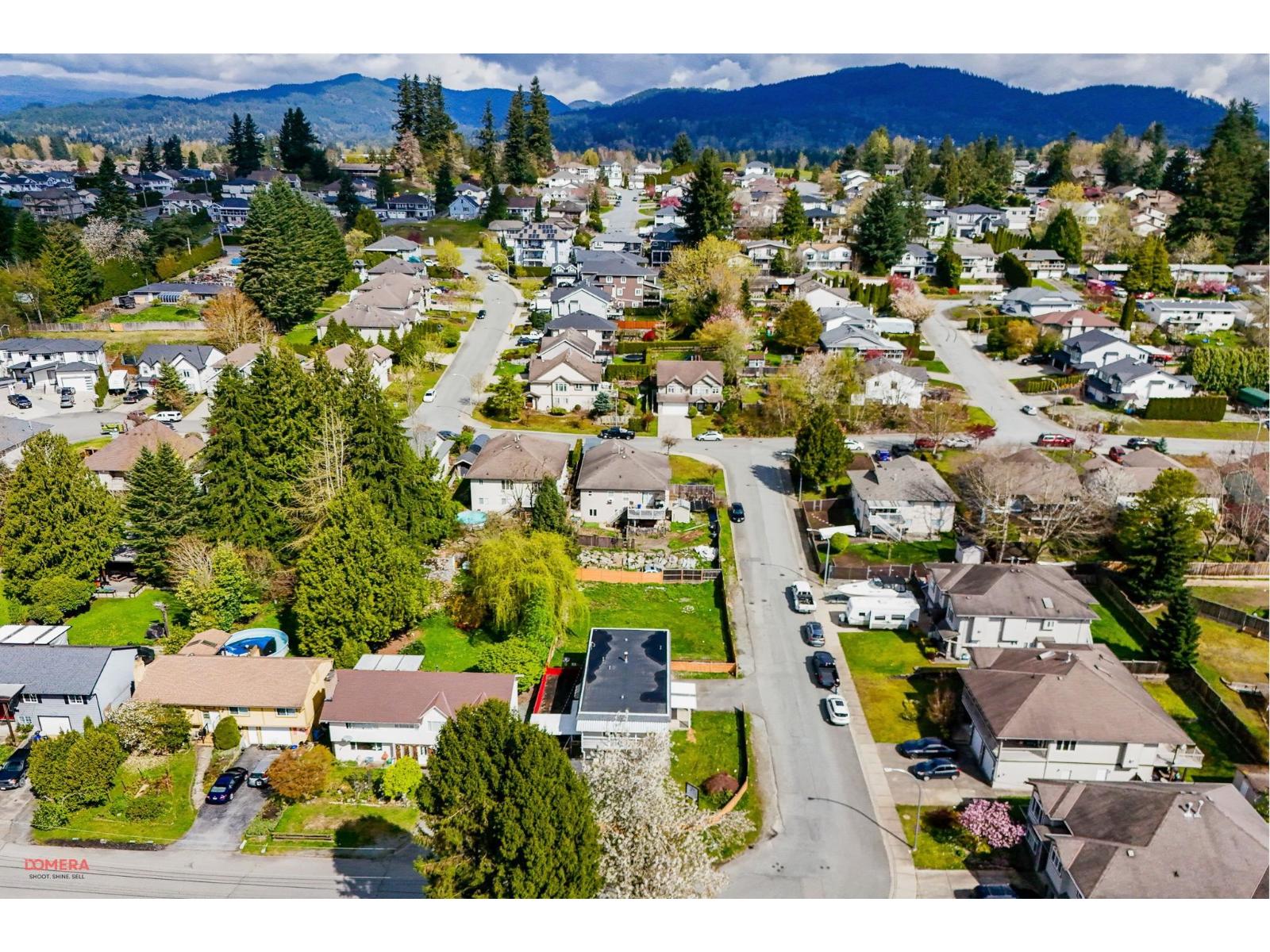 32891 Bakerview Avenue, Mission, British Columbia  V2V 2P8 - Photo 3 - R3115368