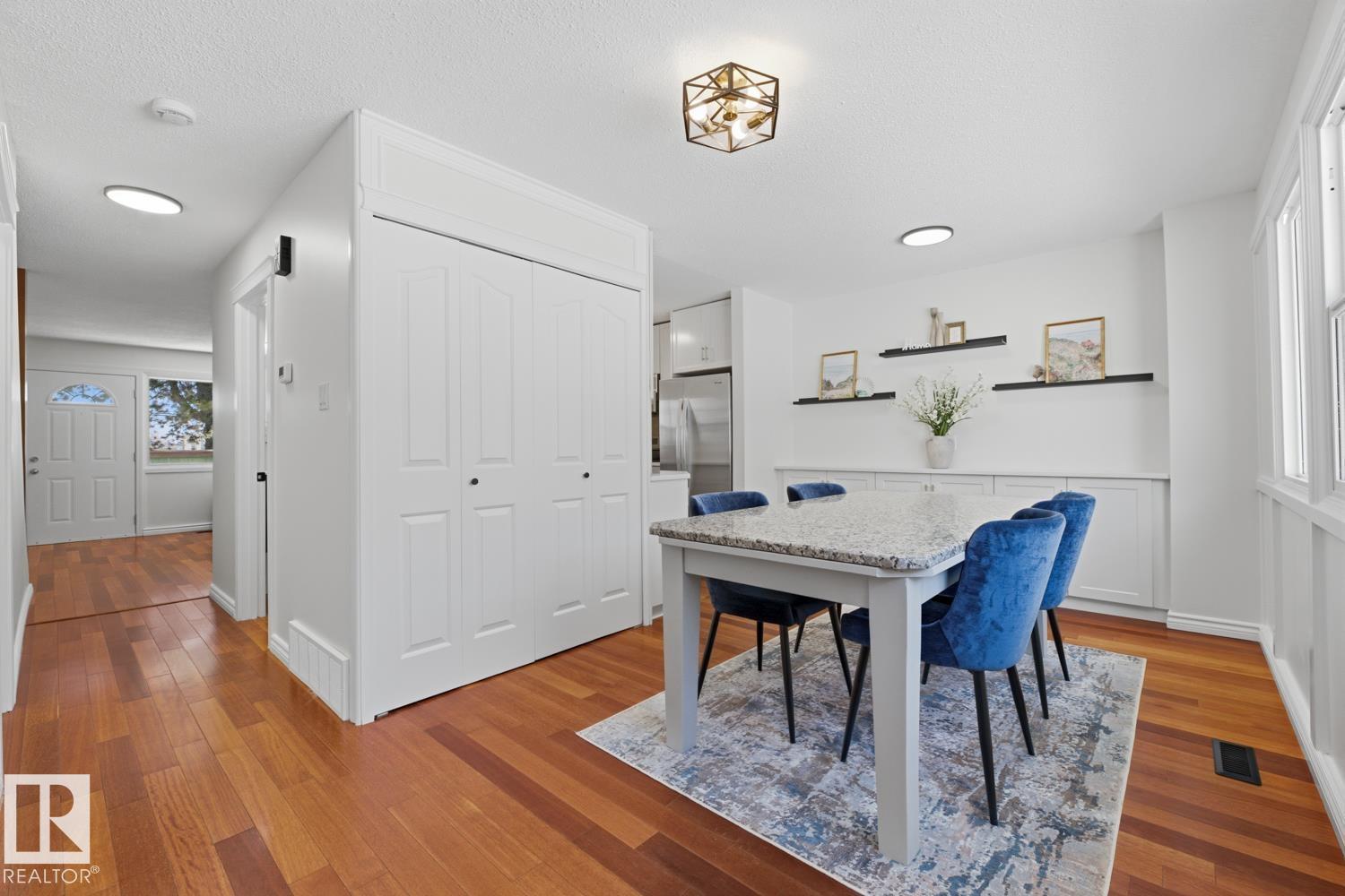 413 Village On The Green Gr Nw, Edmonton, Alberta  T5A 1G9 - Photo 4 - E4484312