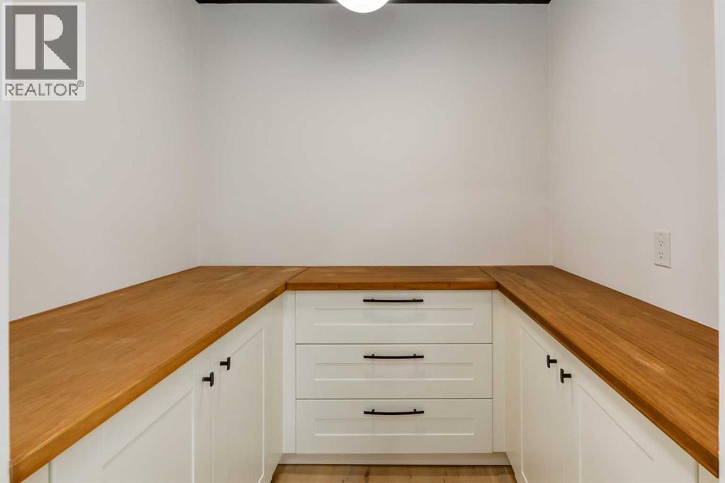 256 Point Mckay Terrace Nw, Calgary, Alberta  T3B 4V6 - Photo 20 - A2305153