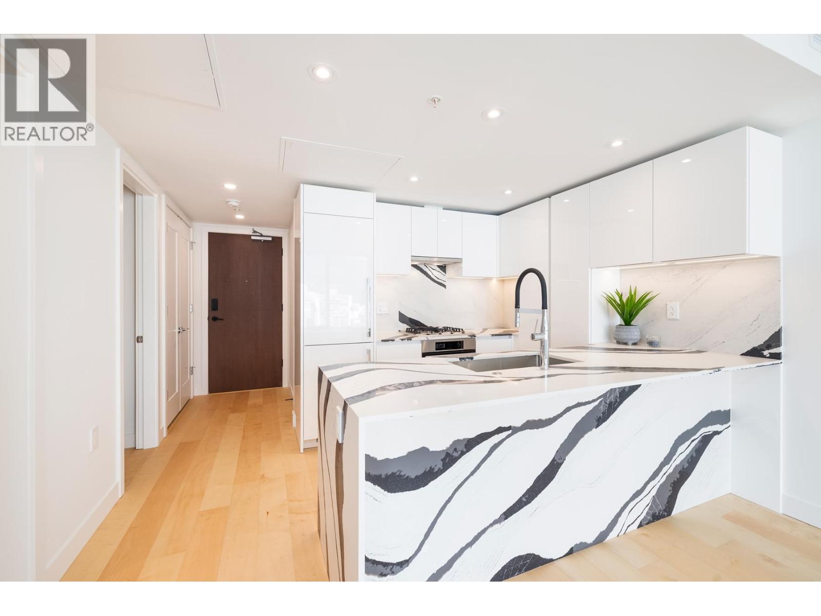 1307 135 E 13th Street, North Vancouver, British Columbia  V7L 0J8 - Photo 18 - R3096505