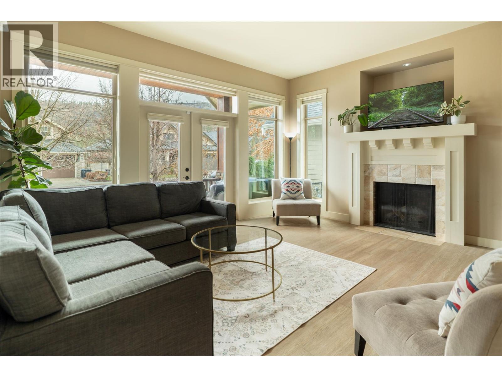 1959 Hidden Lake Place, Kelowna, British Columbia  V1V 2W8 - Photo 10 - 10380775