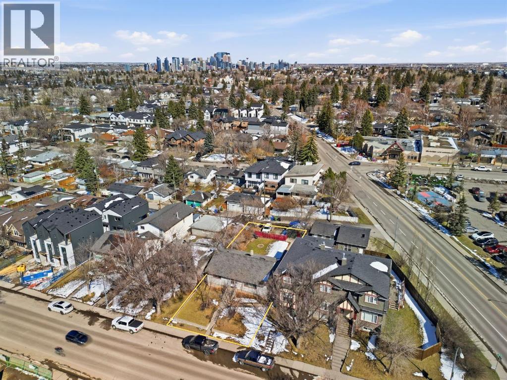 3218 29 Street SW, Calgary, Alberta