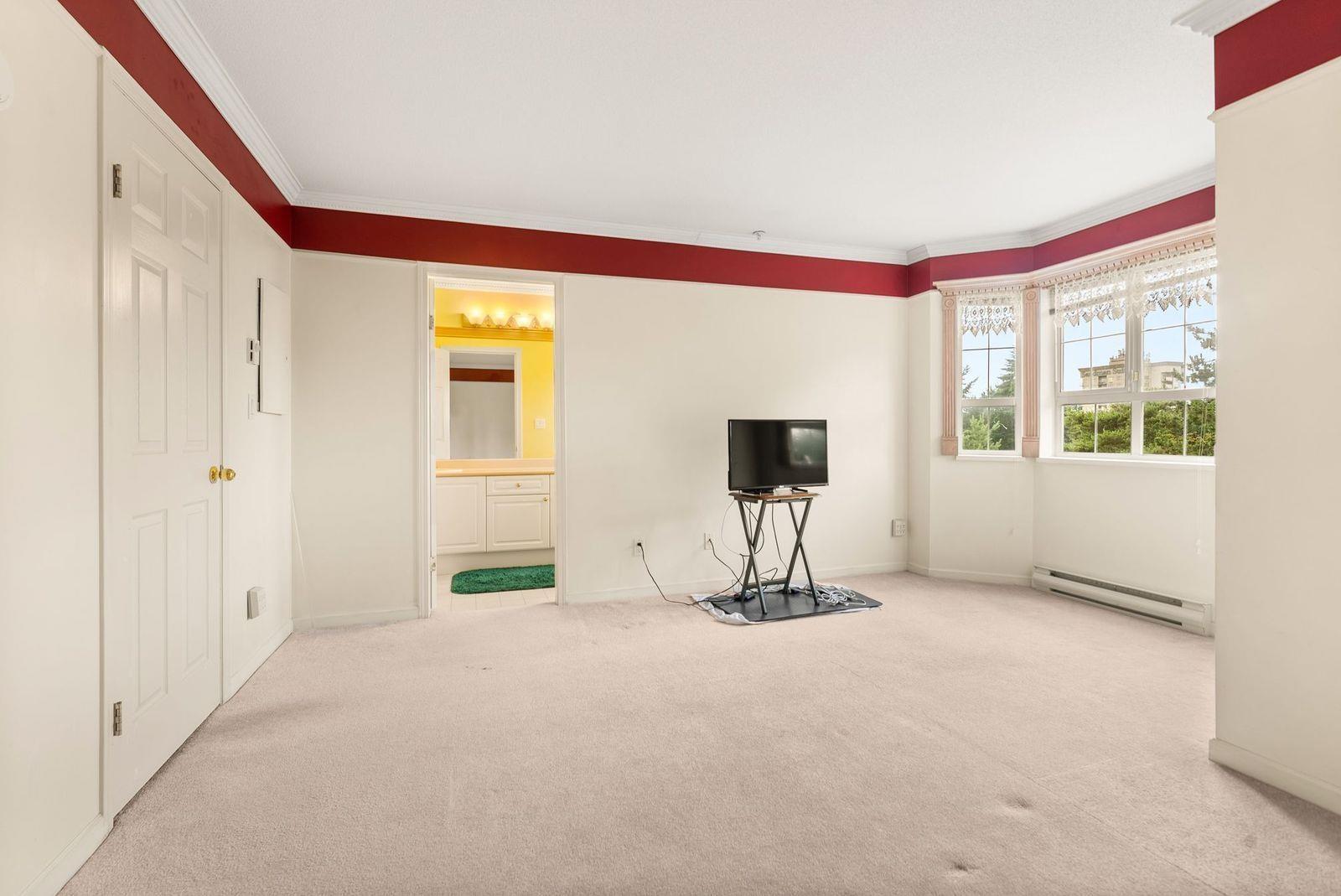 302 15258 105 Avenue, Surrey, British Columbia  V3R 0W8 - Photo 20 - R3116366