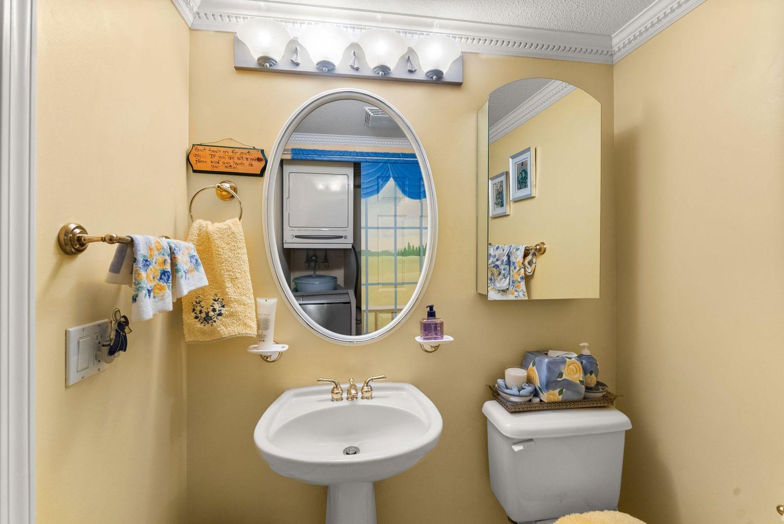 302 15258 105 Avenue, Surrey, British Columbia  V3R 0W8 - Photo 16 - R3116366