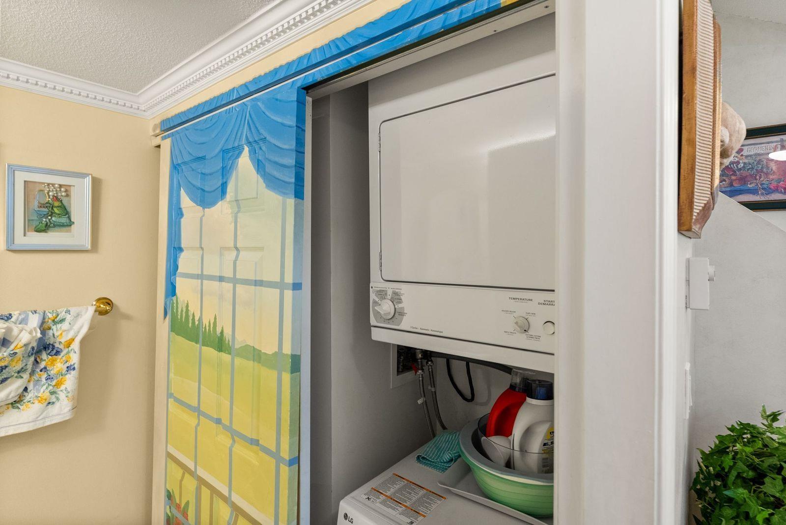 302 15258 105 Avenue, Surrey, British Columbia  V3R 0W8 - Photo 34 - R3116366