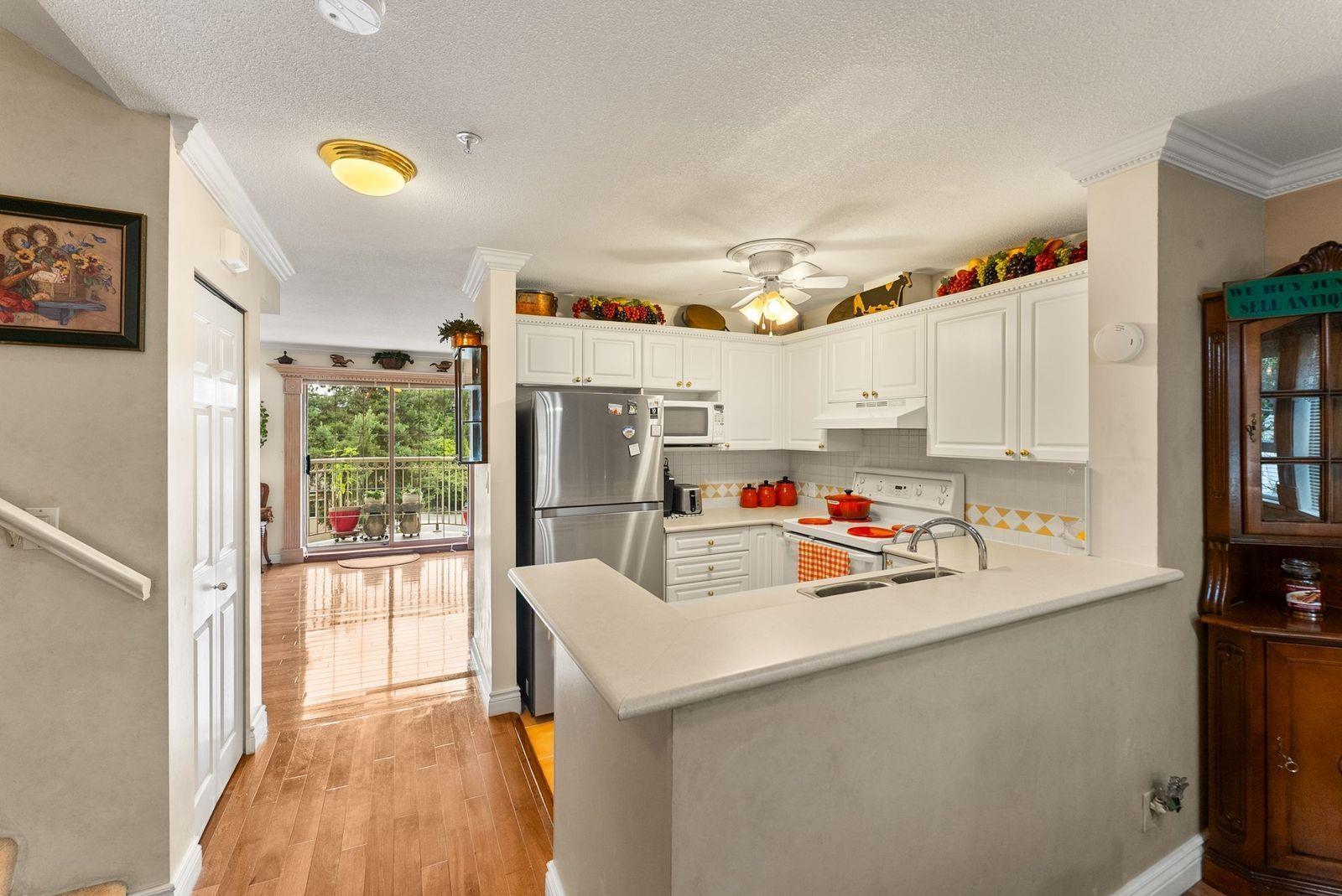 302 15258 105 Avenue, Surrey, British Columbia  V3R 0W8 - Photo 7 - R3116366