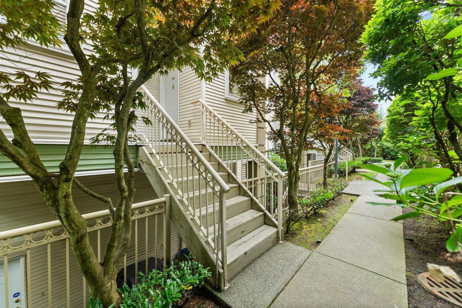 302 15258 105 Avenue, Surrey, British Columbia  V3R 0W8 - Photo 37 - R3116366