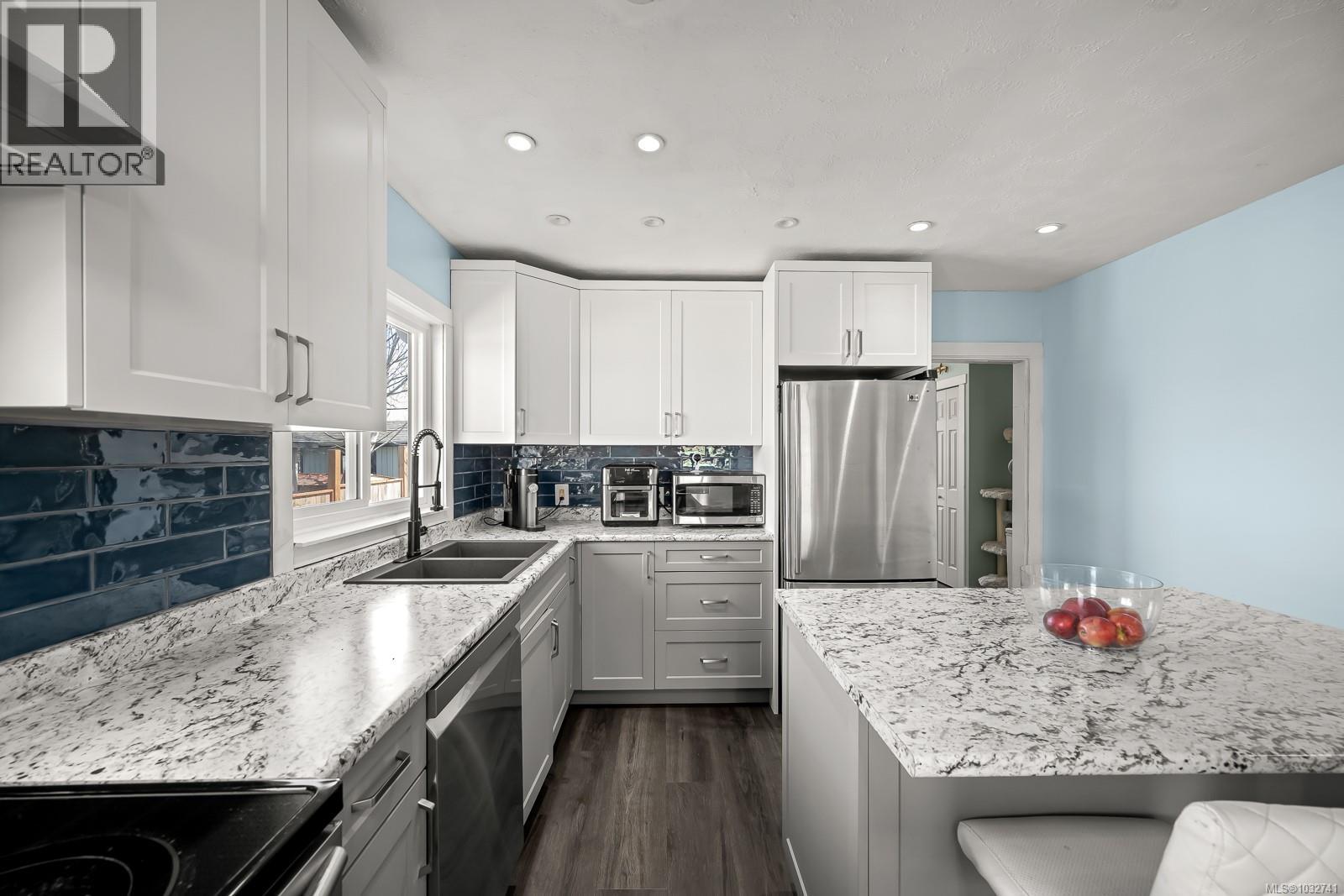 961 Greenwood St, Campbell River, British Columbia  V9W 3C2 - Photo 14 - 1032741