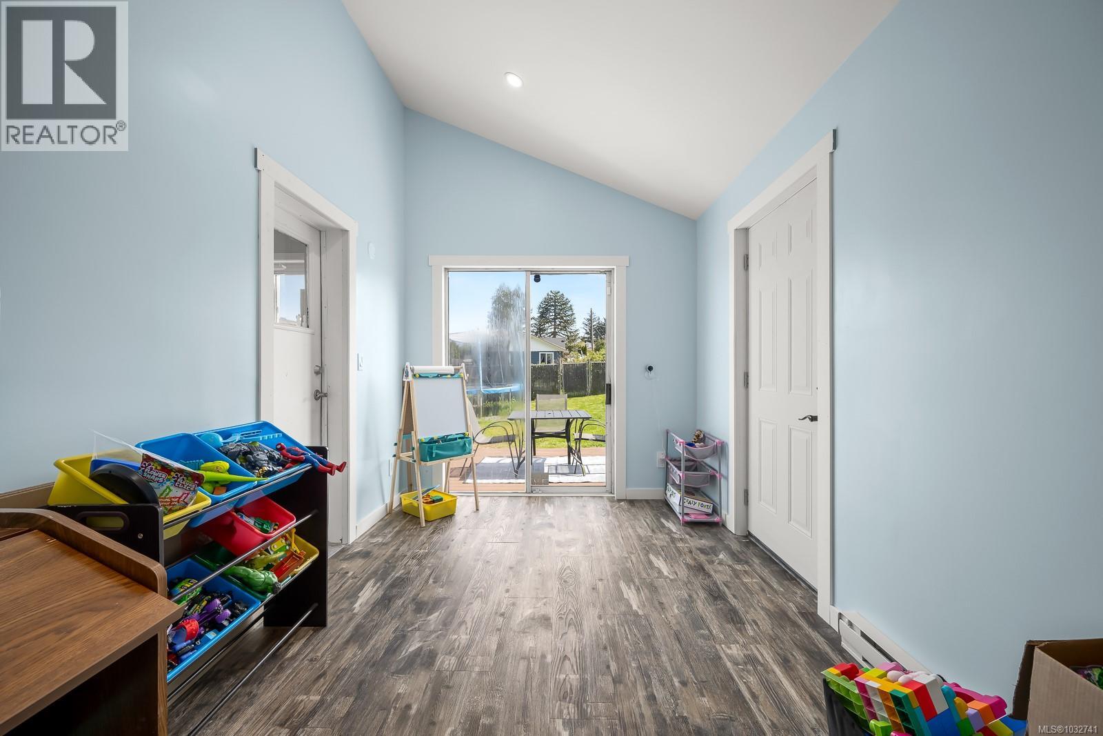 961 Greenwood St, Campbell River, British Columbia  V9W 3C2 - Photo 6 - 1032741