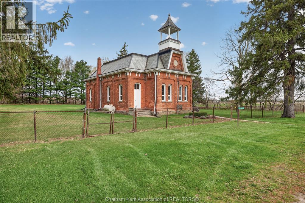 MLS# 26009352: 14303 Talbot TRAIL, Ridgetown, Canada