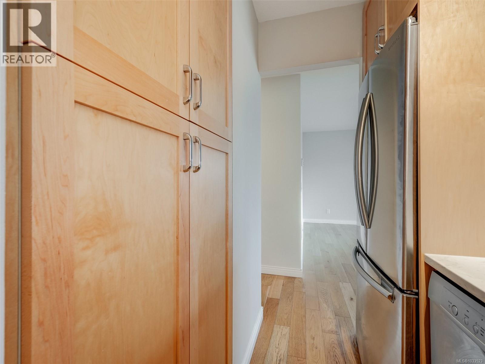 803 770 Cormorant St, Victoria, British Columbia  V8W 3J3 - Photo 10 - 1033523