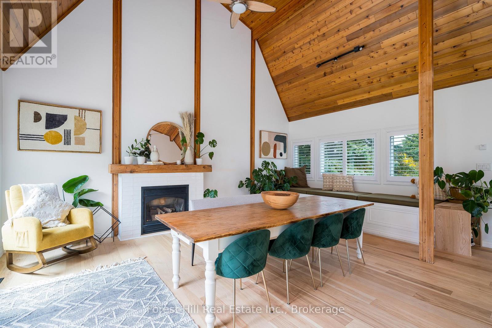 144 BROOKER BOULEVARD, Blue Mountains, Ontario