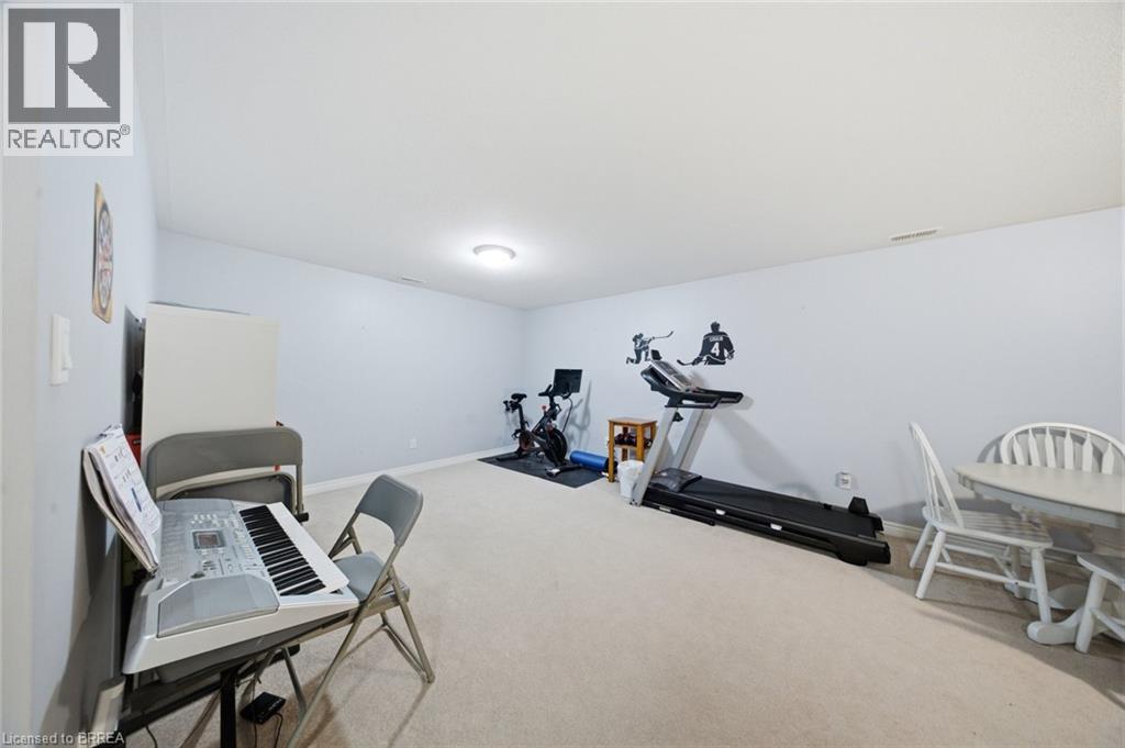 385 Park Road N Unit# 10, Brantford, Ontario  N3R 0A1 - Photo 20 - 40818946