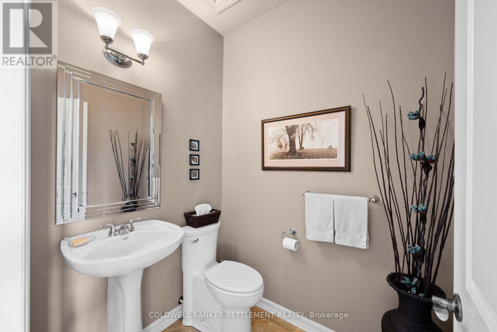 3124 Mcdonald's Corners Road Road, Lanark Highlands, Ontario  K0G 1K0 - Photo 11 - X13049240