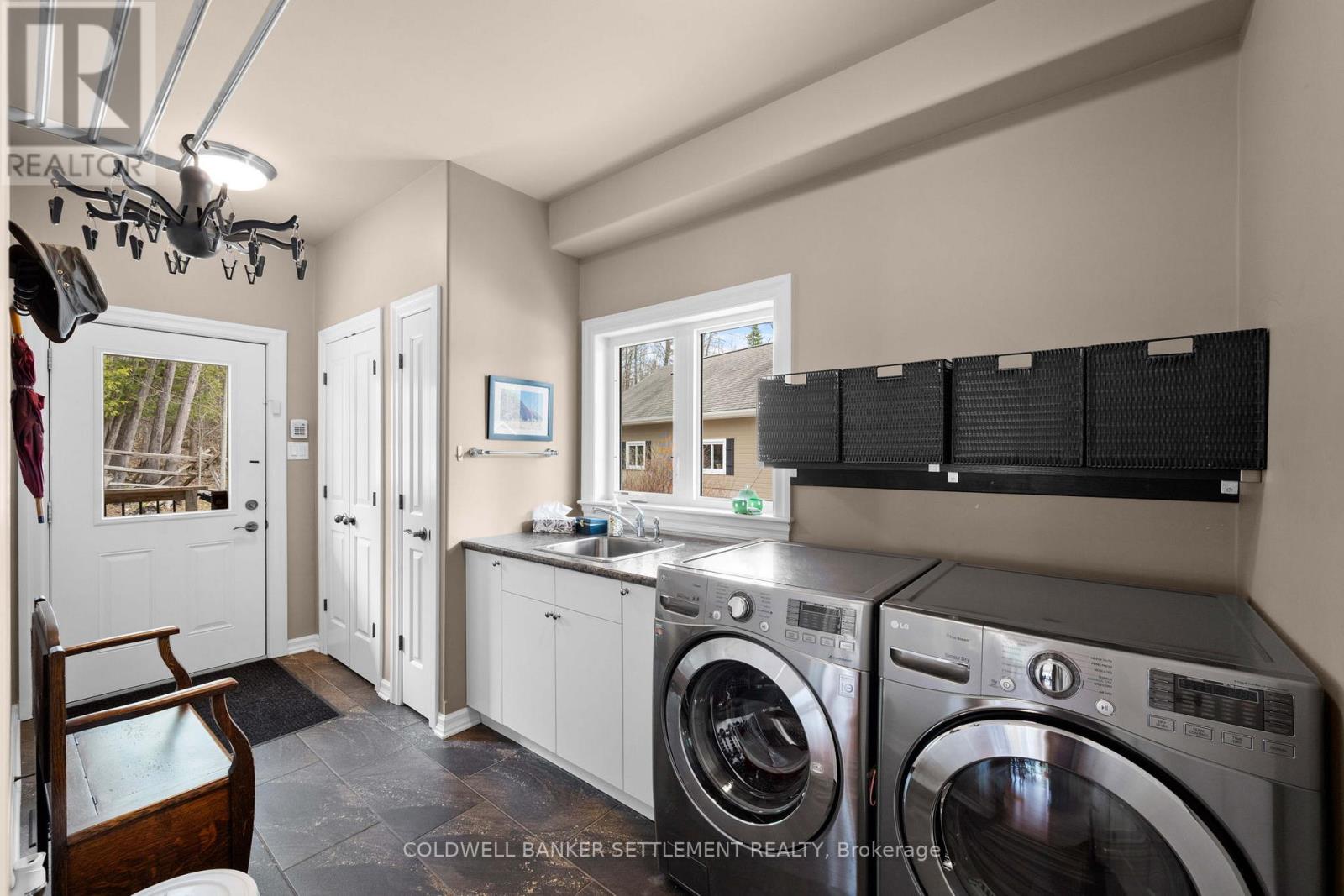 3124 Mcdonald's Corners Road Road, Lanark Highlands, Ontario  K0G 1K0 - Photo 24 - X13049240