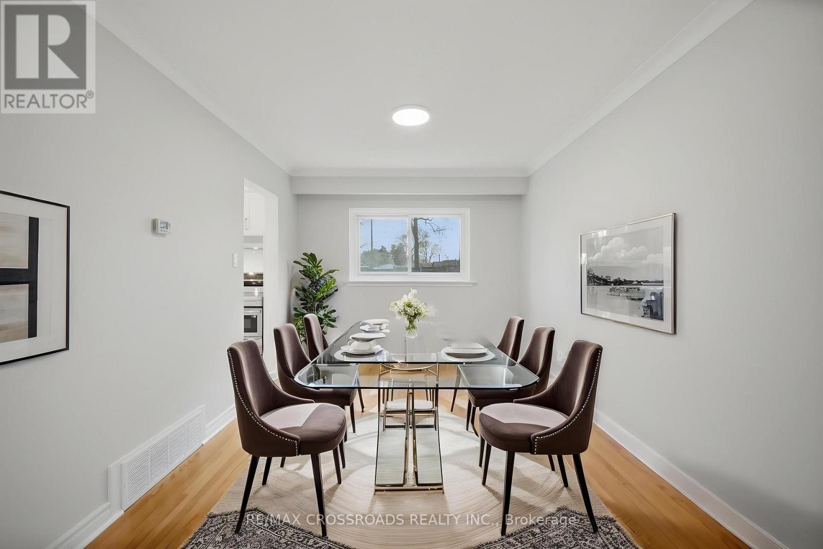 19 Portico Drive, Toronto, Ontario  M1G 3R4 - Photo 6 - E13033614